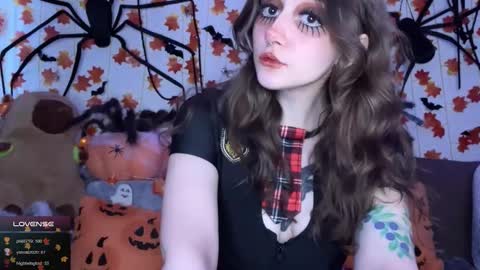 Snapshot of _devilbaby chatting on 25, 10, 2025 Kate online show from 25, 10, 2025