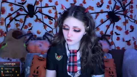 Snapshot of _devilbaby chatting on 9, 11, 2025 Kate online show from 9, 11, 2025