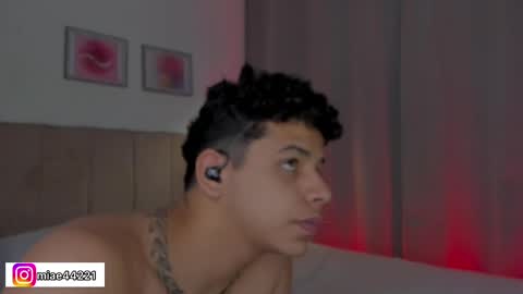 Emma and Tonny online show from 4, 10, 2025