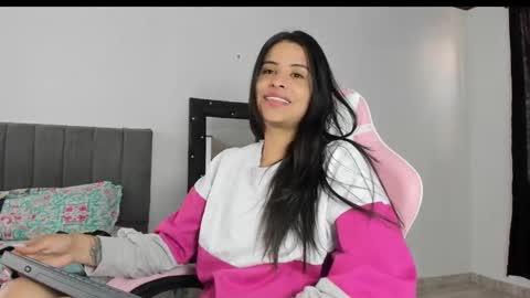 _elektrah online show from 15, 2, 2025