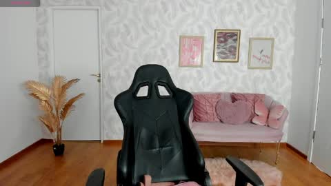 Snapshot of _elysa chatting on 17, 5, 2026 Elysa online show from 17, 5, 2026