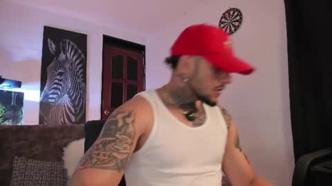 Snapshot of _emilio_escobar chatting on 10, 6, 2026 Emilio online show from 10, 6, 2026