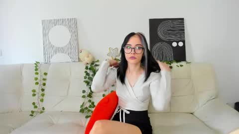 Snapshot of _emmarouse__ chatting on 23, 3, 2026 Emma online show from 23, 3, 2026