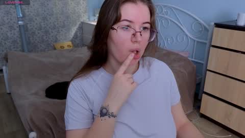 Snapshot of _enni__ chatting on 4, 12, 2024 Sam online show from 4, 12, 2024