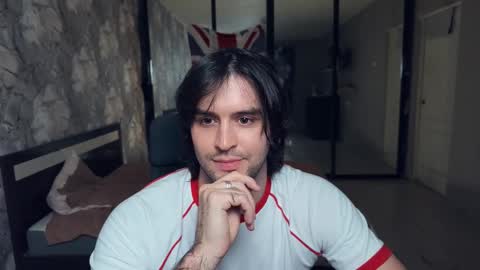 Snapshot of _fatrabbit chatting on 1, 11, 2025 Keanu online show from 1, 11, 2025