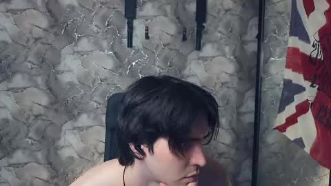 Keanu online show from 15, 4, 2026