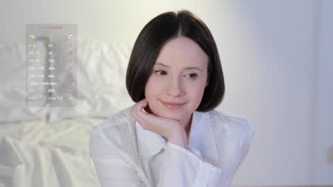 Essie  online show from 30, 1, 2025