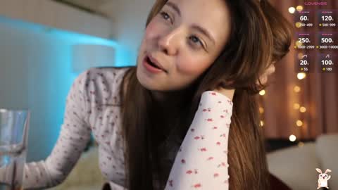 Goldy Grace online show from 11, 1, 2025