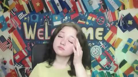 Snapshot of _foxy_lady chatting on 25, 4, 2026 Alice online show from 25, 4, 2026