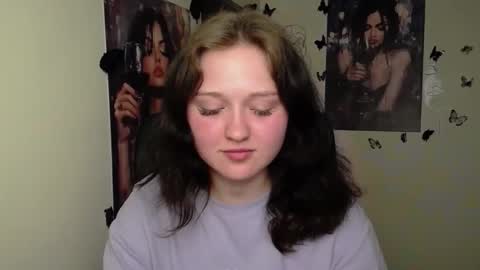 Snapshot of _foxy_lady chatting on 11, 5, 2026 Alice online show from 11, 5, 2026