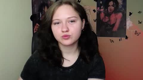Snapshot of _foxy_lady chatting on 1, 6, 2026 Alice online show from 1, 6, 2026