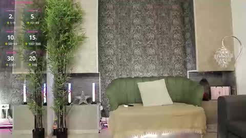 Mia online show from 5, 11, 2025