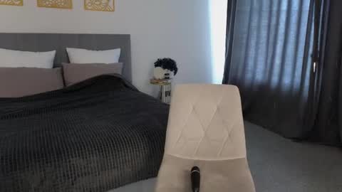 Iren online show from 15, 4, 2026