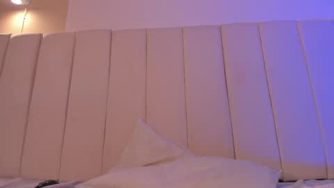 Frida online show from 5, 3, 2025