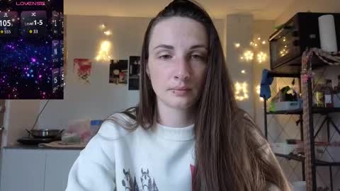 Goddess Aurora online show from 27, 10, 2025