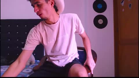 GsusssFeets online show from 17, 11, 2025