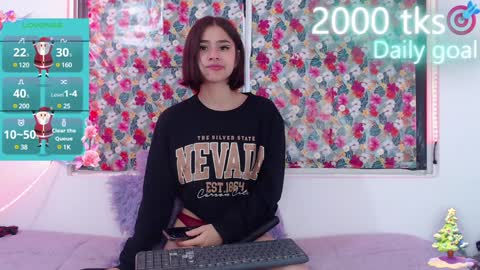 Gwen online show from 11, 12, 2024