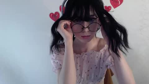 Hannaolotl online show from 12, 3, 2026