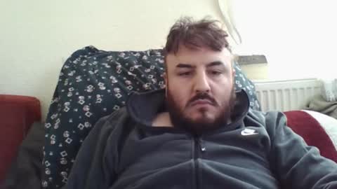  hasanhz.  online show from 13, 10, 2025