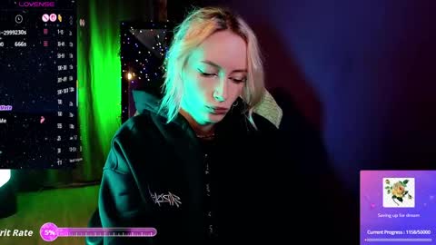 Snapshot of _helencarter chatting on 24, 5, 2026 Helen Carter 3 Next stream 2330 MSC online show from 24, 5, 2026