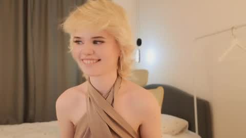 Snapshot of _honnyland chatting on 31, 5, 2026 Alisha online show from 31, 5, 2026