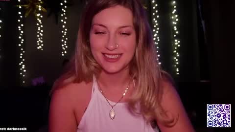 Snapshot of _hypnotic_gaze_ chatting on 7, 3, 2025 Nessy online show from 7, 3, 2025