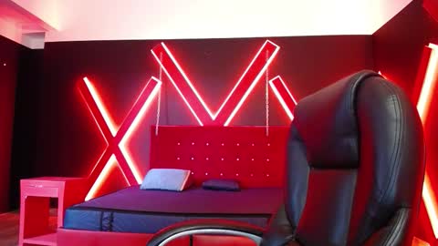 Isa online show from 5, 12, 2025