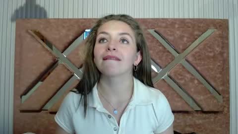 Snapshot of _isaabellaa chatting on 18, 4, 2026 Isa online show from 18, 4, 2026