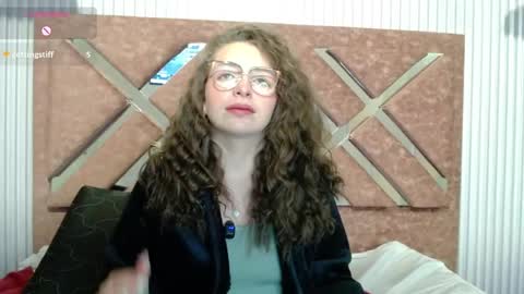 Snapshot of _isaabellaa chatting on 23, 5, 2026 Isa online show from 23, 5, 2026