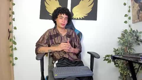 Jay online show from 2, 2, 2025