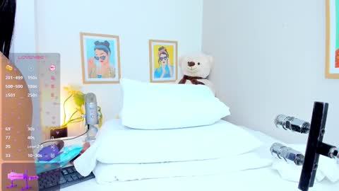 _jasminnee_ online show from 1, 3, 2026