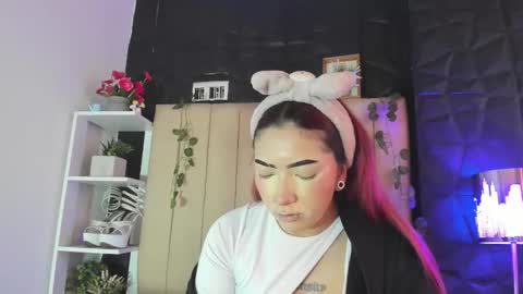 Snapshot of _johana18 chatting on 4, 2, 2026 Mia online show from 4, 2, 2026