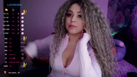 _just_a_queen_3 online show from 4, 2, 2025