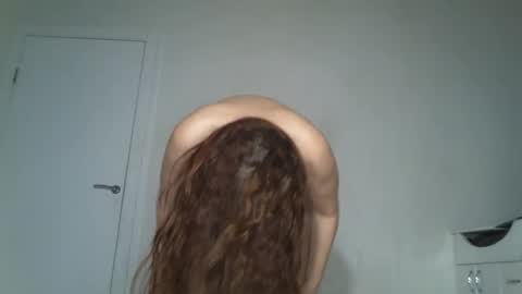 KAPELKA   online show from 31, 1, 2026