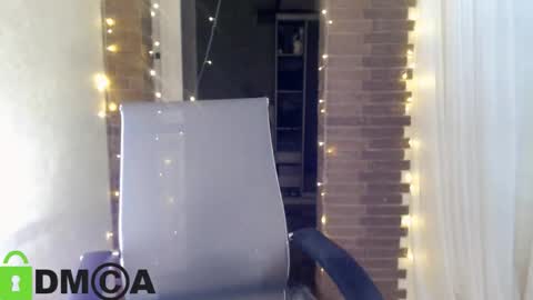  karolina online show from 5, 3, 2026