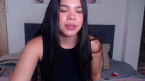 Snapshot of _kathya_spinelli_ chatting on 17, 4, 2026 kathy online show from 17, 4, 2026