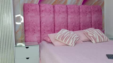 Kendall online show from 28, 3, 2026