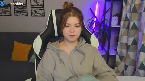 Snapshot of _kirieshka chatting on 5, 12, 2024 Molly   Emily online show from 5, 12, 2024