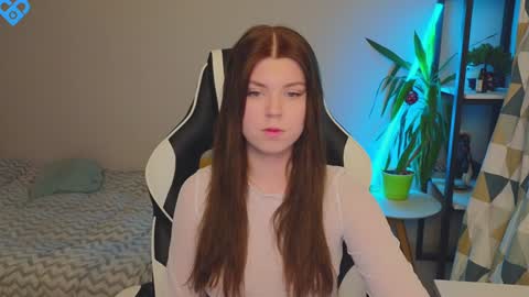 Snapshot of _kirieshka chatting on 17, 1, 2025 Molly   Emily online show from 17, 1, 2025