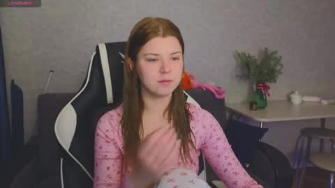 Molly   Emily online show from 21, 12, 2025