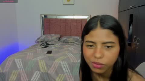 your favorite girl online show from 13, 12, 2024