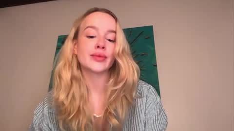 Snapshot of _kkkhaleesi_ chatting on 18, 5, 2026 DENI online show from 18, 5, 2026