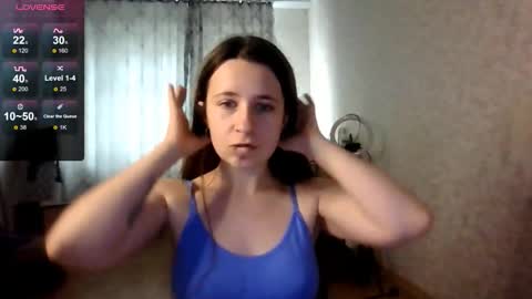 Snapshot of _kylle_ chatting on 5, 10, 2025 _kylle_ online show from 5, 10, 2025