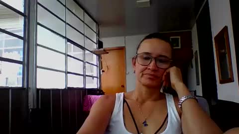 Snapshot of _laflaka2024 chatting on 12, 10, 2025 SANDRA online show from 12, 10, 2025