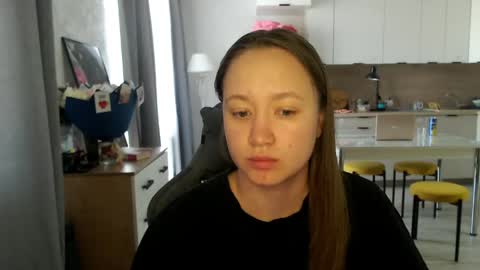 _lalune_ online show from 16, 4, 2026