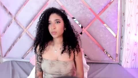 Lanna  online show from 16, 1, 2025