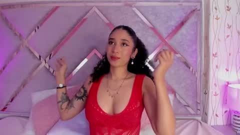 Lanna  online show from 24, 2, 2025