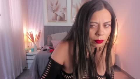 paulina  online show from 16, 7, 2026