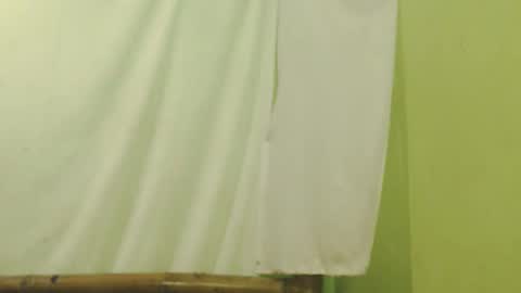 _lilies_gigi_ online show from 3, 2, 2026