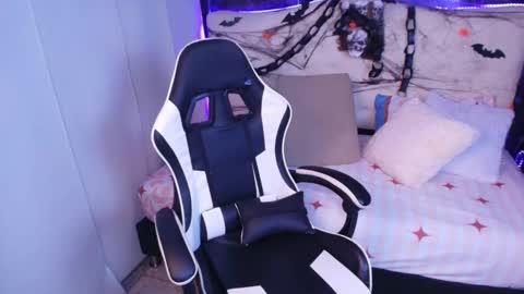 Liily online show from 31, 10, 2025